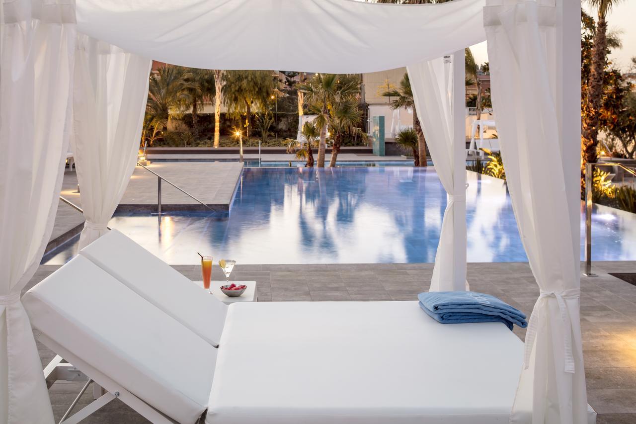 Aqua Hotel Silhouette & Spa - Adults Only Малґрат-да-Мар Екстер'єр фото